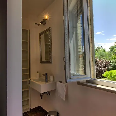 Haus Der Musik 270m Veranda, Garten Und Pool * Ostra